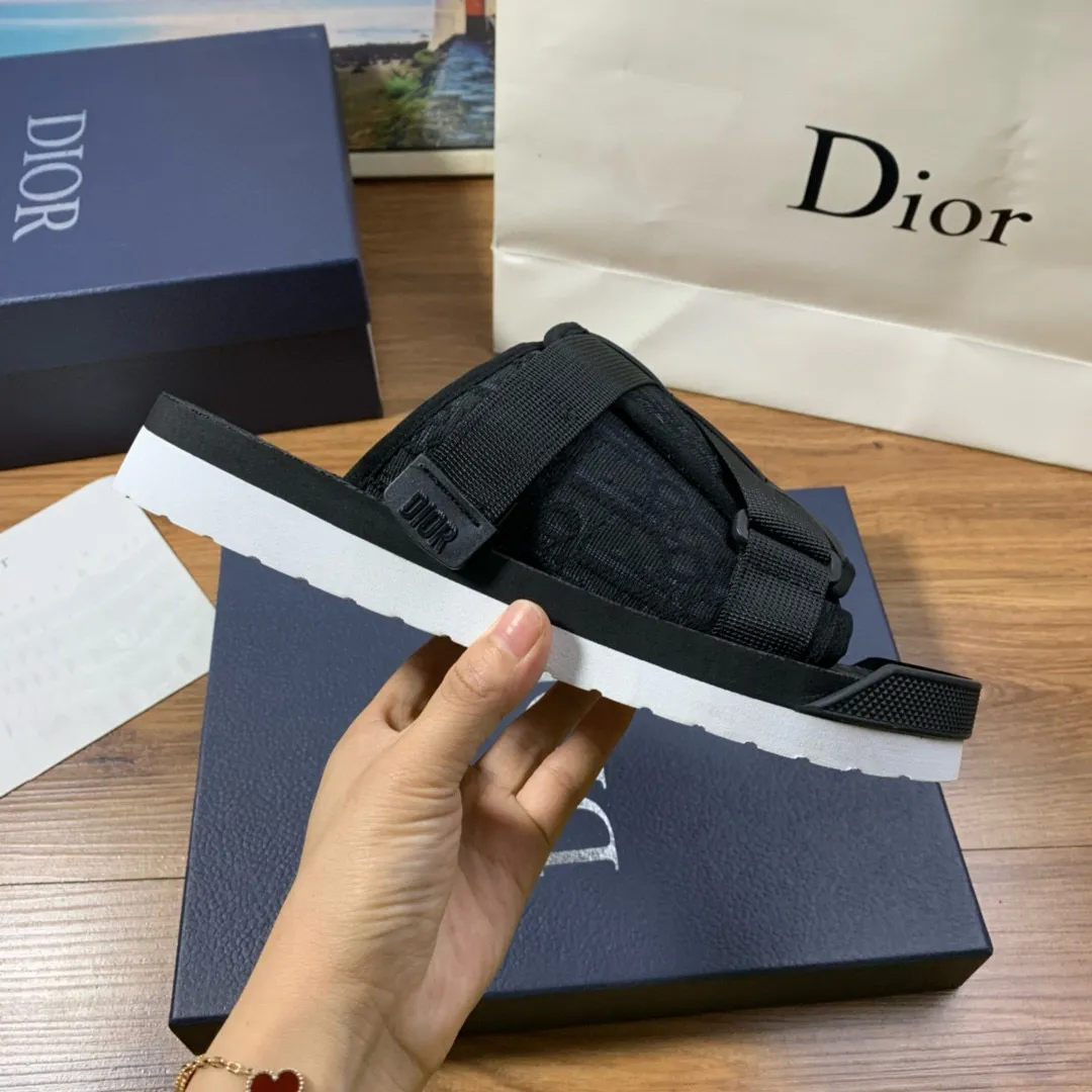 Factory price: 280💰 Dior men's counters are selling sandals at the same time ✔️Imported brand printing/selected high-quality calfskin, highlighting high-end elegance, exquisite workmanship, soles: original soles specially provided by the original factory, hot-selling physical products🔥Normal size: 38-44, customized 45